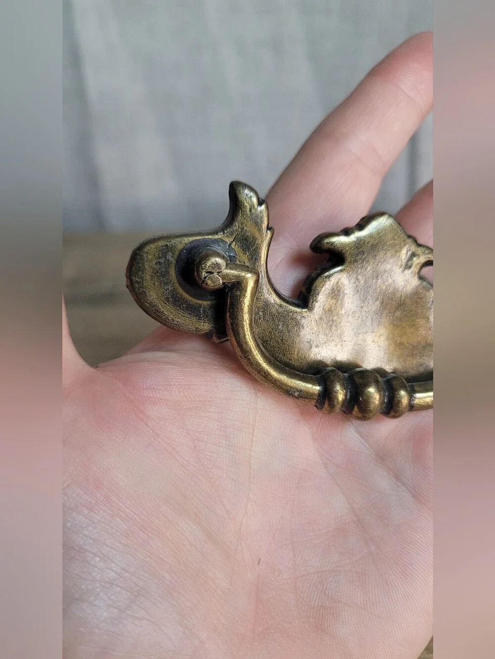 Antique Brass Drawer Pulls - Set of 4